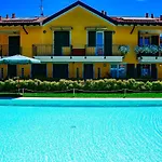 Апартаменты Infinity By Wonderful Italy *